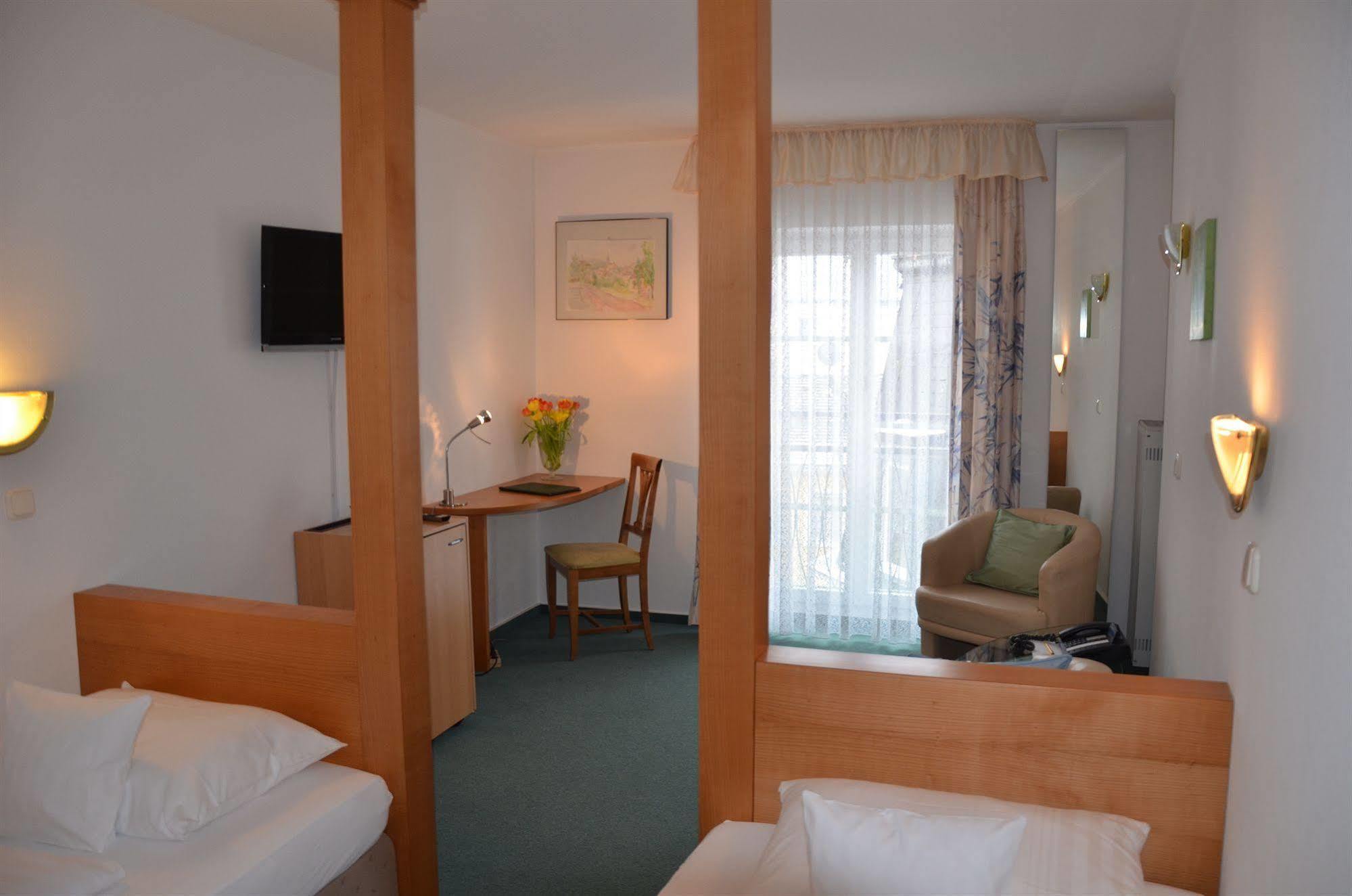 Huber'S Hotel Baden-Baden Esterno foto